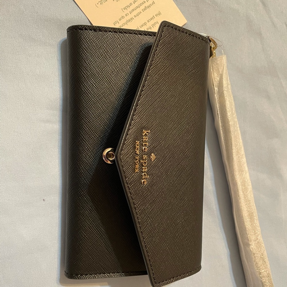 Kate Spade Laurel Way Saffiano Leather Wristlet